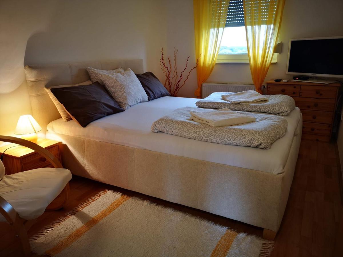 Mészáros apartman Bük Extérieur photo
